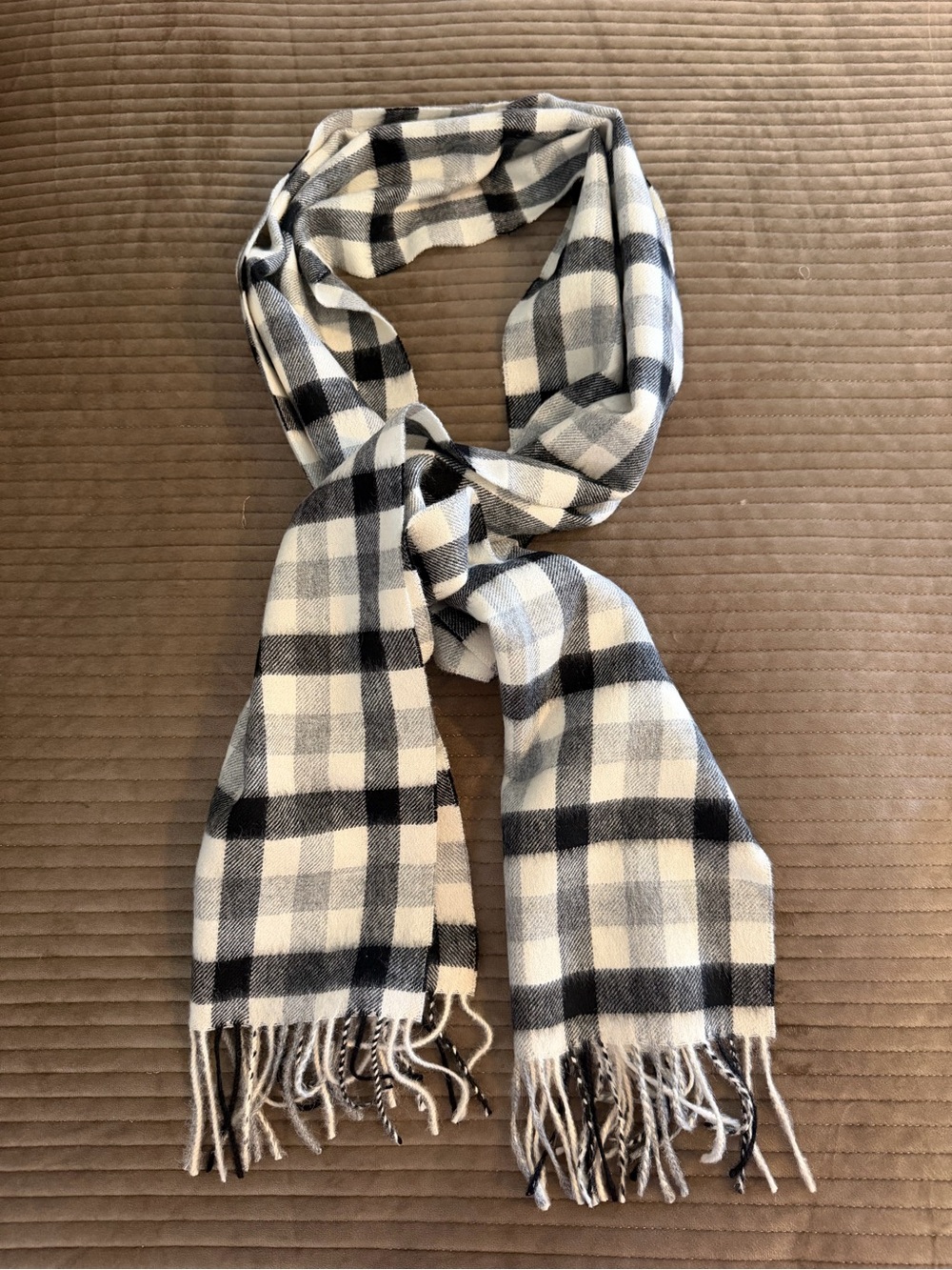 Peruvian Link Alpaca Collection Black Gray White Baby Alpaca Fringed Scarf